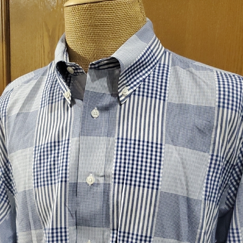 Brooks Brothers Blue Plaid Casual Button Down Milano Shirt